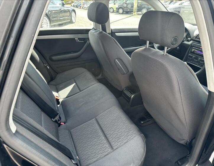 Audi A4 12