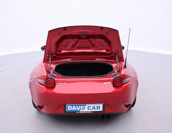 Mazda MX-5 17
