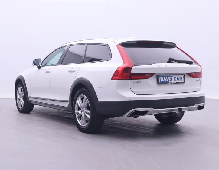 Volvo V90 5