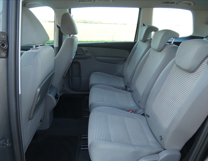 Seat Alhambra 12