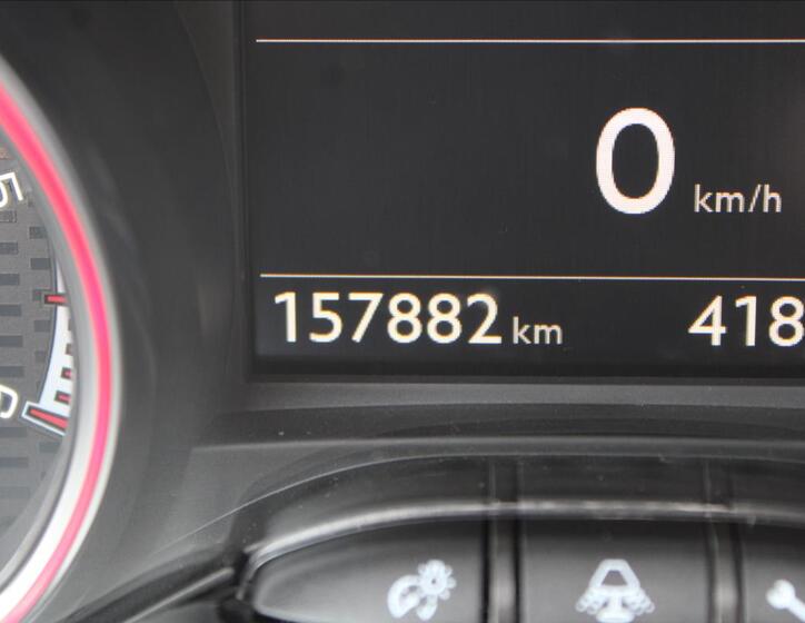 Peugeot 2008 13