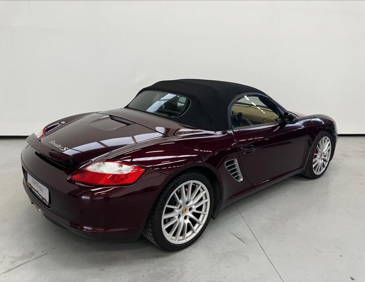 Porsche Boxster 2