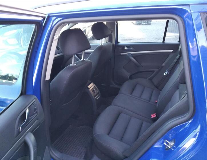 Škoda Octavia 9