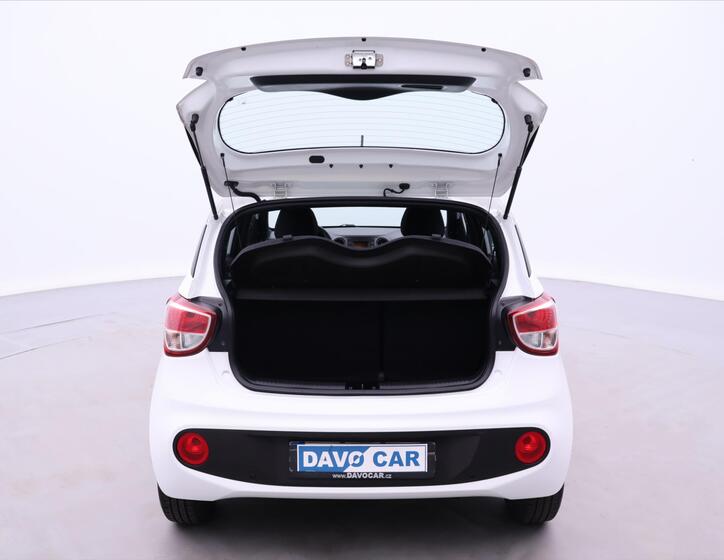Hyundai i10 9