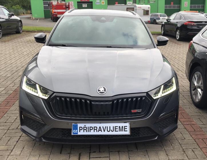 Škoda Octavia 1
