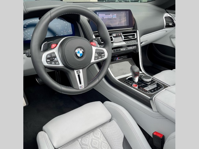 BMW M8