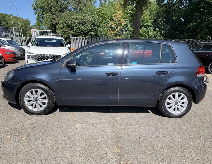 Volkswagen Golf 8