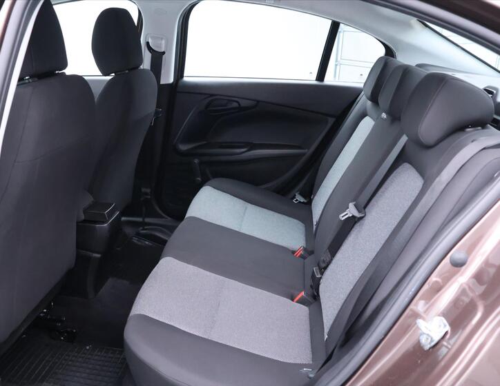 Fiat Tipo 16