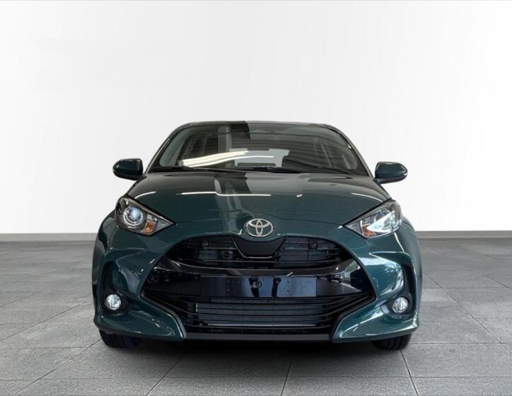 Toyota Yaris 2