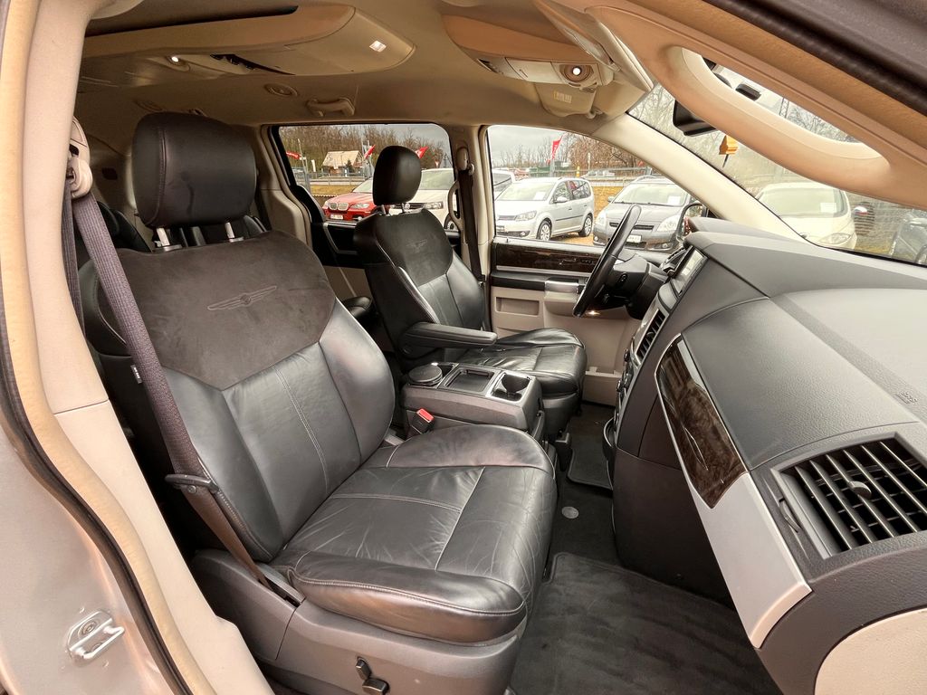 Chrysler Grand Voyager