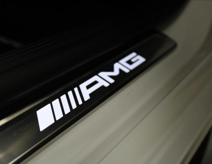 Mercedes-Benz Třídy C 56