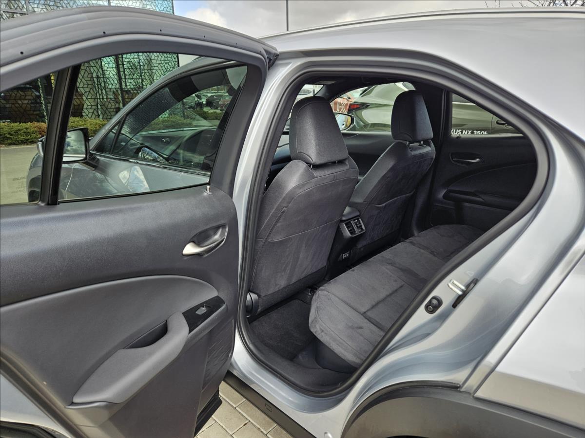 Lexus UX 250h