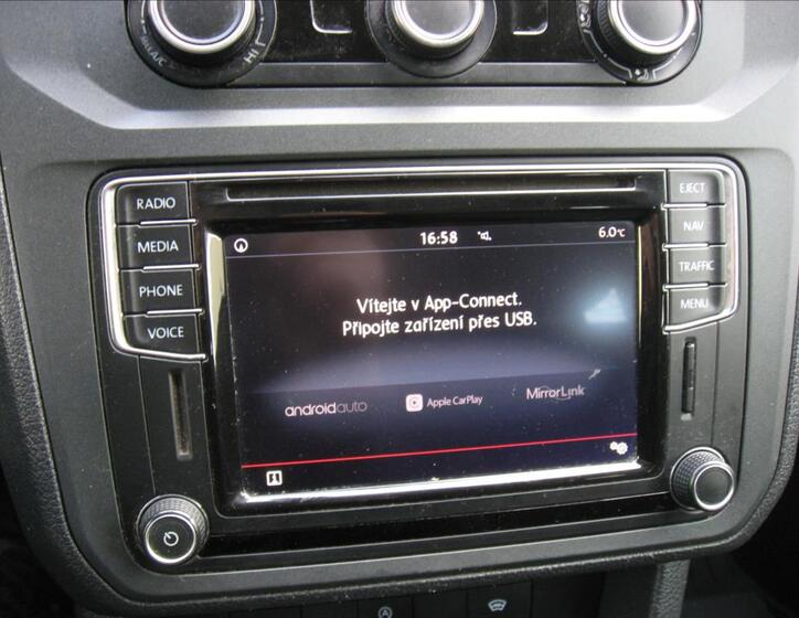Volkswagen Caddy 27