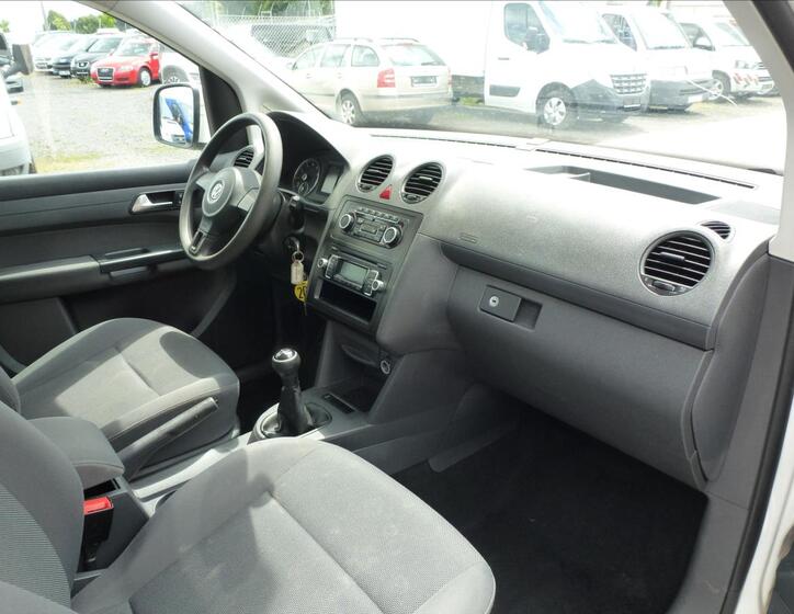 Volkswagen Caddy 27