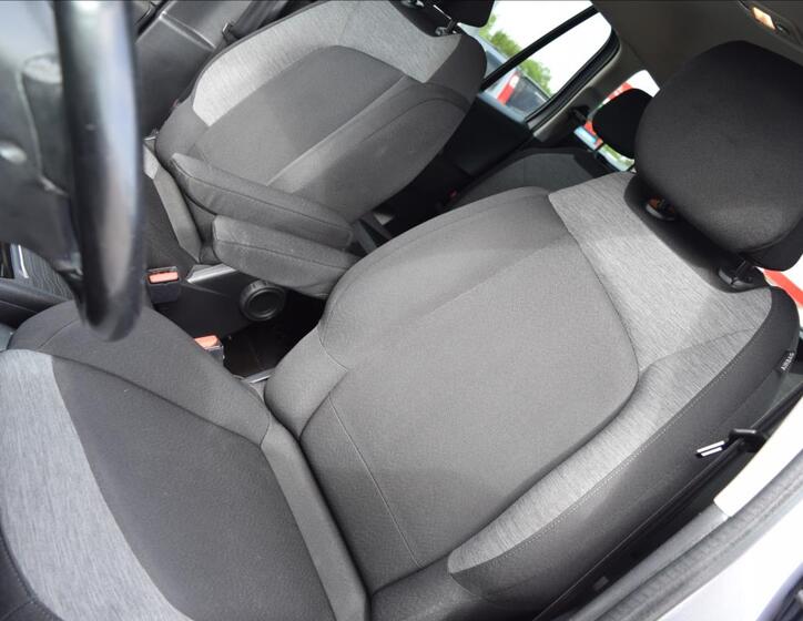 Citroën Grand C4 Picasso 13