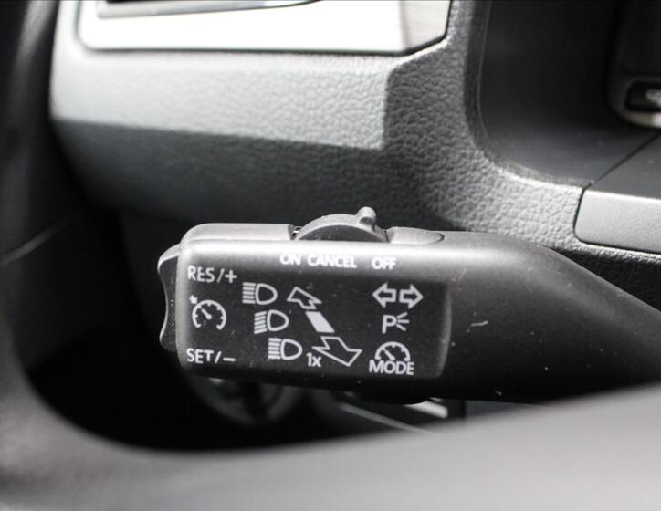 Volkswagen Caddy 18