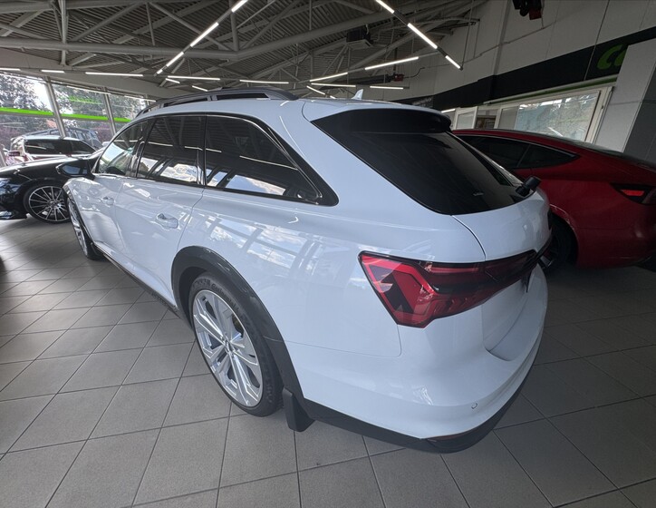 Audi A6 Allroad 5