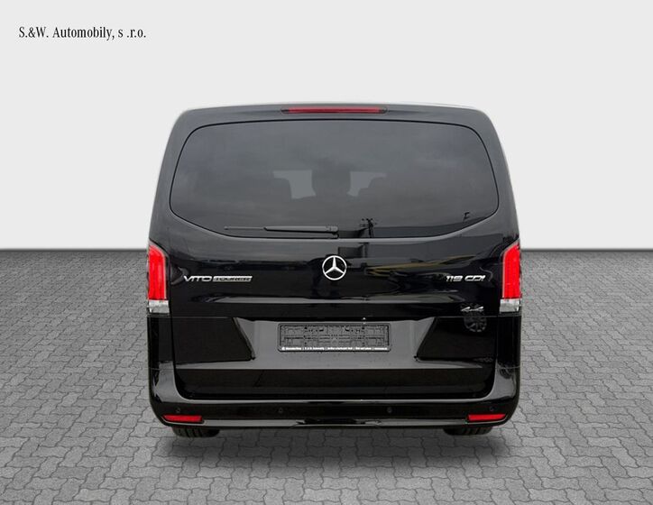 Mercedes-Benz Vito 4