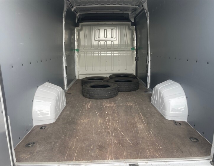 Peugeot Boxer 6