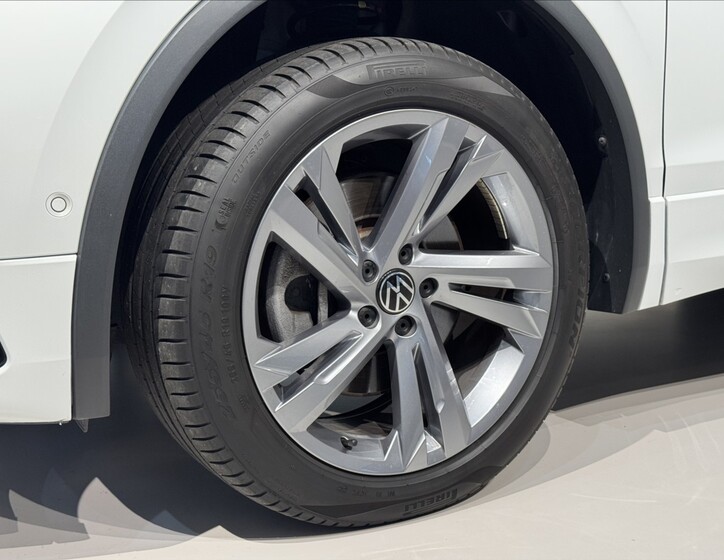 Volkswagen Tiguan Allspace 6