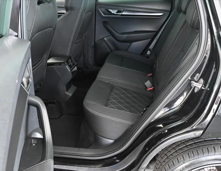 Škoda Karoq 10