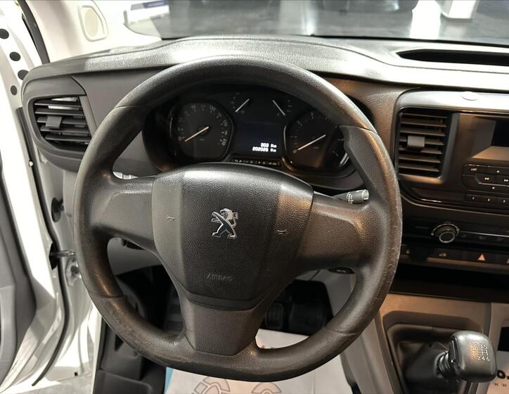 Peugeot Expert 7