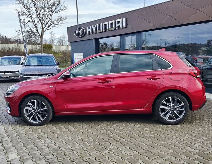 Hyundai i30 8