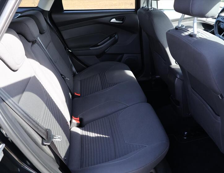 Ford Focus 15