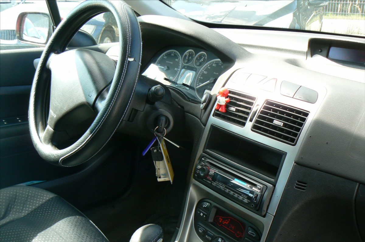 Peugeot 307