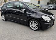 Mercedes-Benz Třídy B 13
