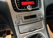 Ford Galaxy 13