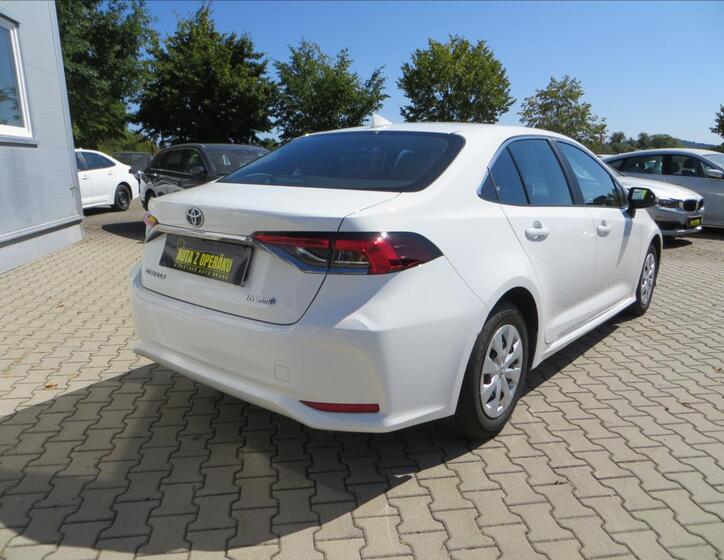 Toyota Corolla 8