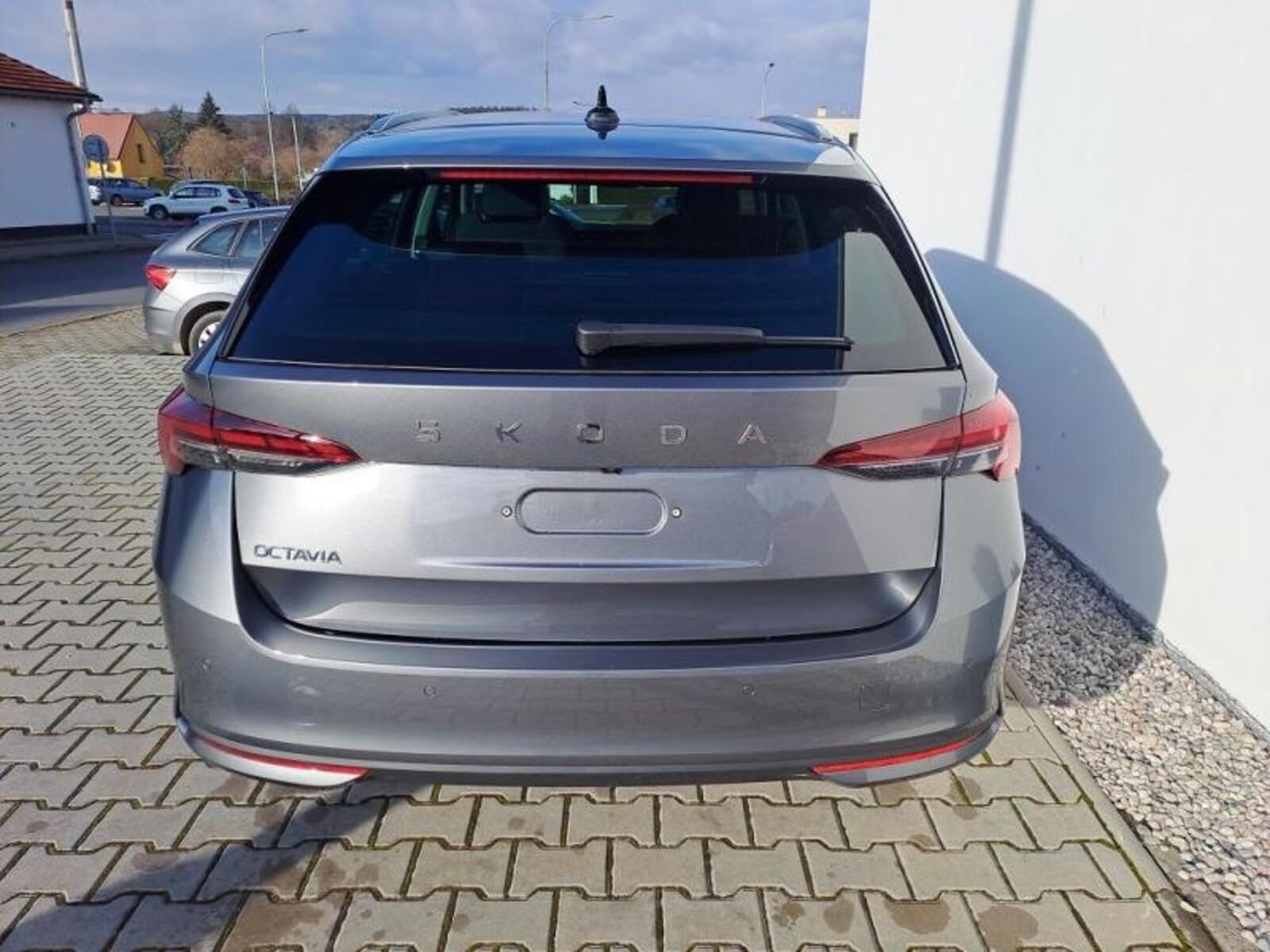 Škoda Kamiq 5