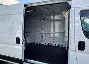 Toyota Proace Max 13