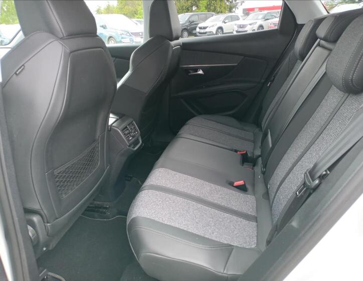 Peugeot 3008 15
