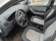 Škoda Fabia 16