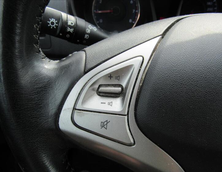 Hyundai ix20 19