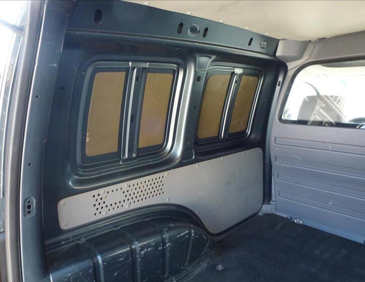 Volkswagen Caddy 17