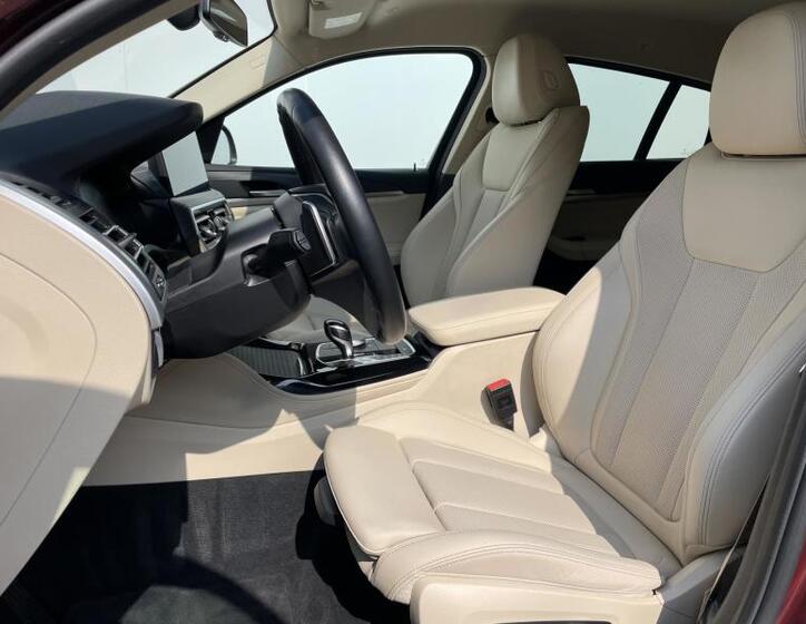 BMW X4 7