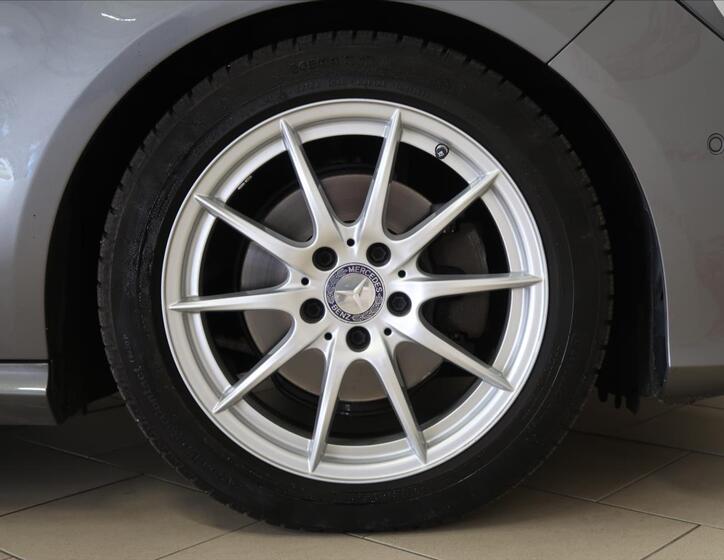Mercedes-Benz CLA 29