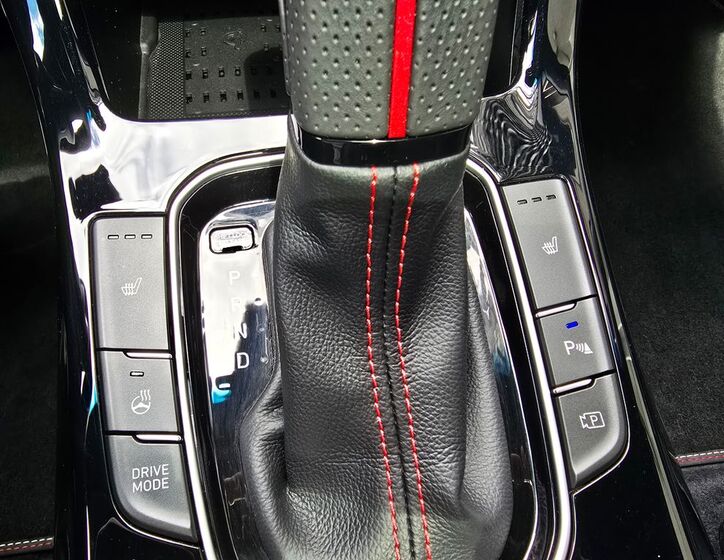 Hyundai i30 23
