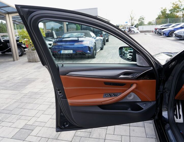 BMW M5 16