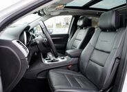 Jeep Grand Cherokee 18