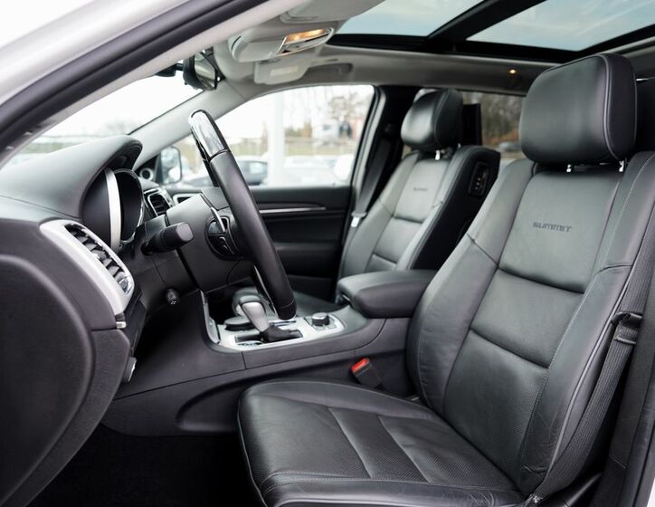 Jeep Grand Cherokee 18