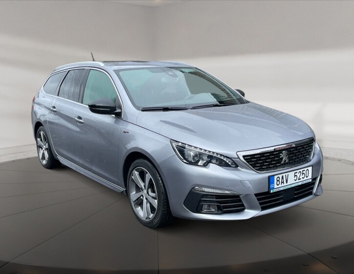 Peugeot 308 1