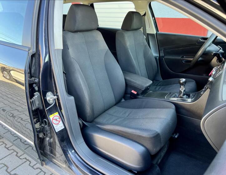 Volkswagen Passat 18