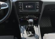 Volkswagen Passat 12