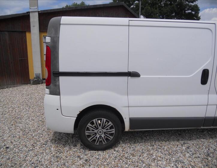 Renault Trafic 5