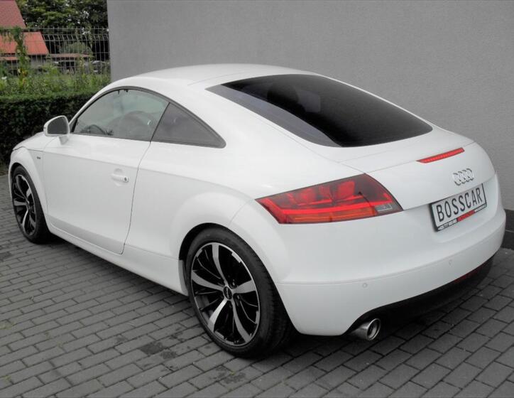 Audi TT 3