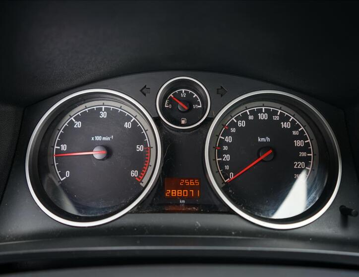 Opel Zafira 12